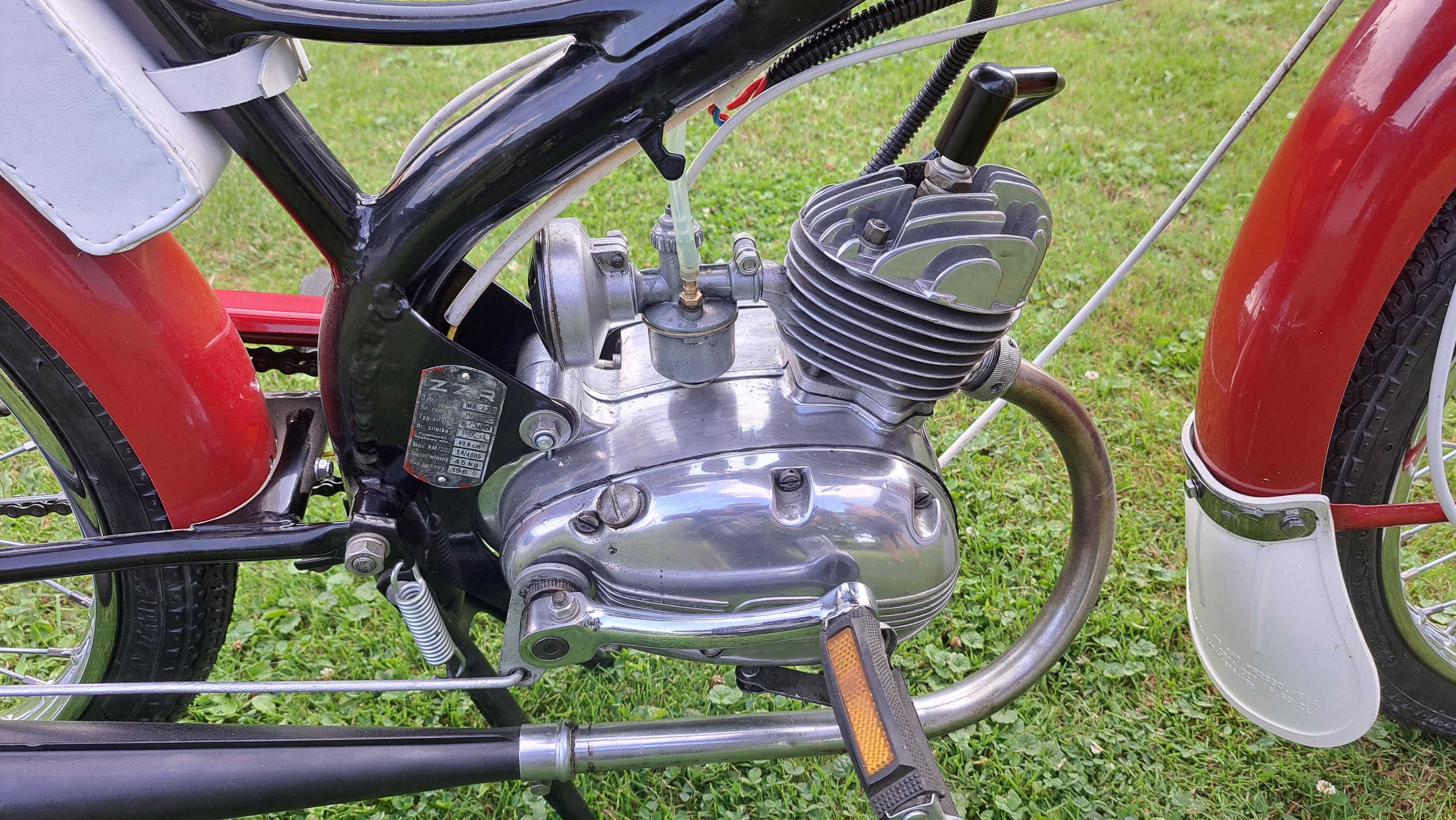 KOMAR MR 231 B  rok prod.1963
