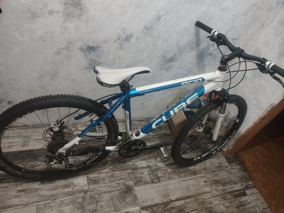 Cube продам велосипед куб