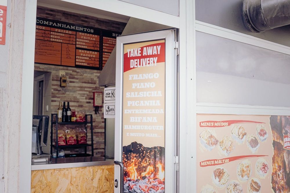 Trespasse Churrasqueira Take Away Delivery