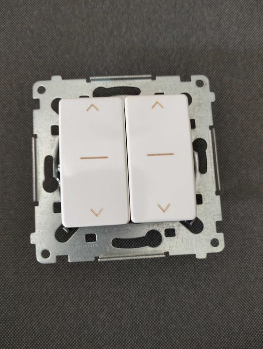 Simon 54 Łącznik żaluzjowy podwójny