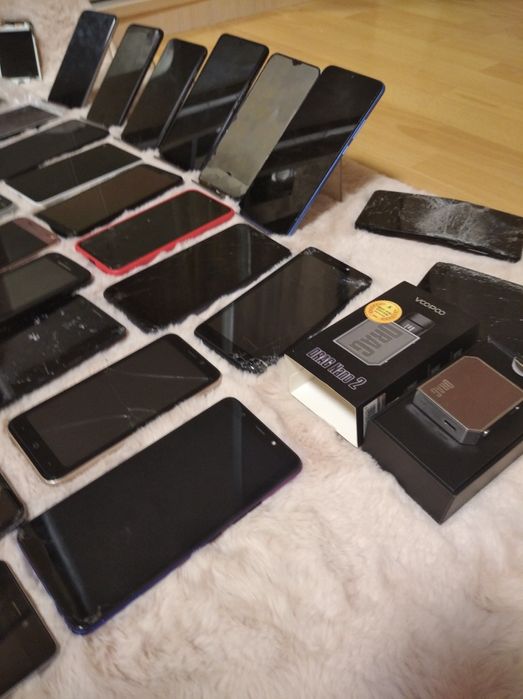 Продам все телефоны рабочие и нерабочие