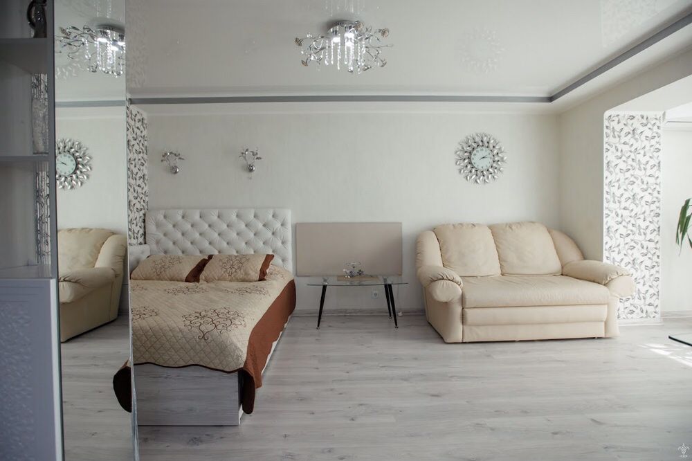 Сдам квартиру Люкс посуточно центр