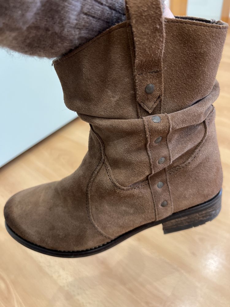 Botas camurça 39