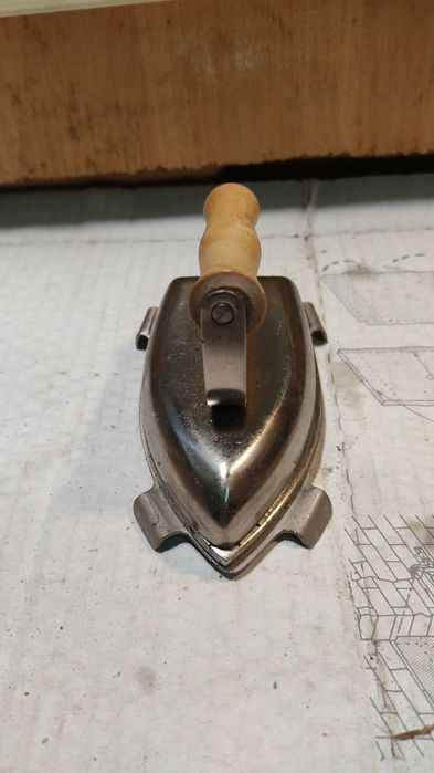 Утюг, праска УТ 1000-1,2.220 виробництва СРСР