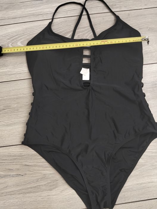 Купальники відмінний стан