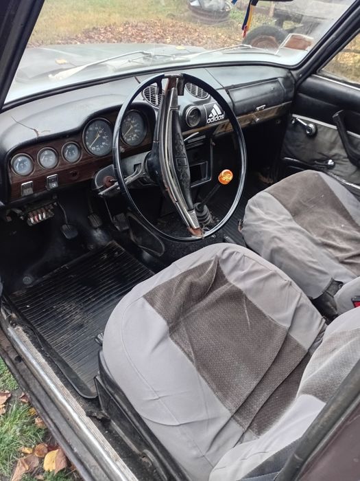 Продам авто ваз 2106