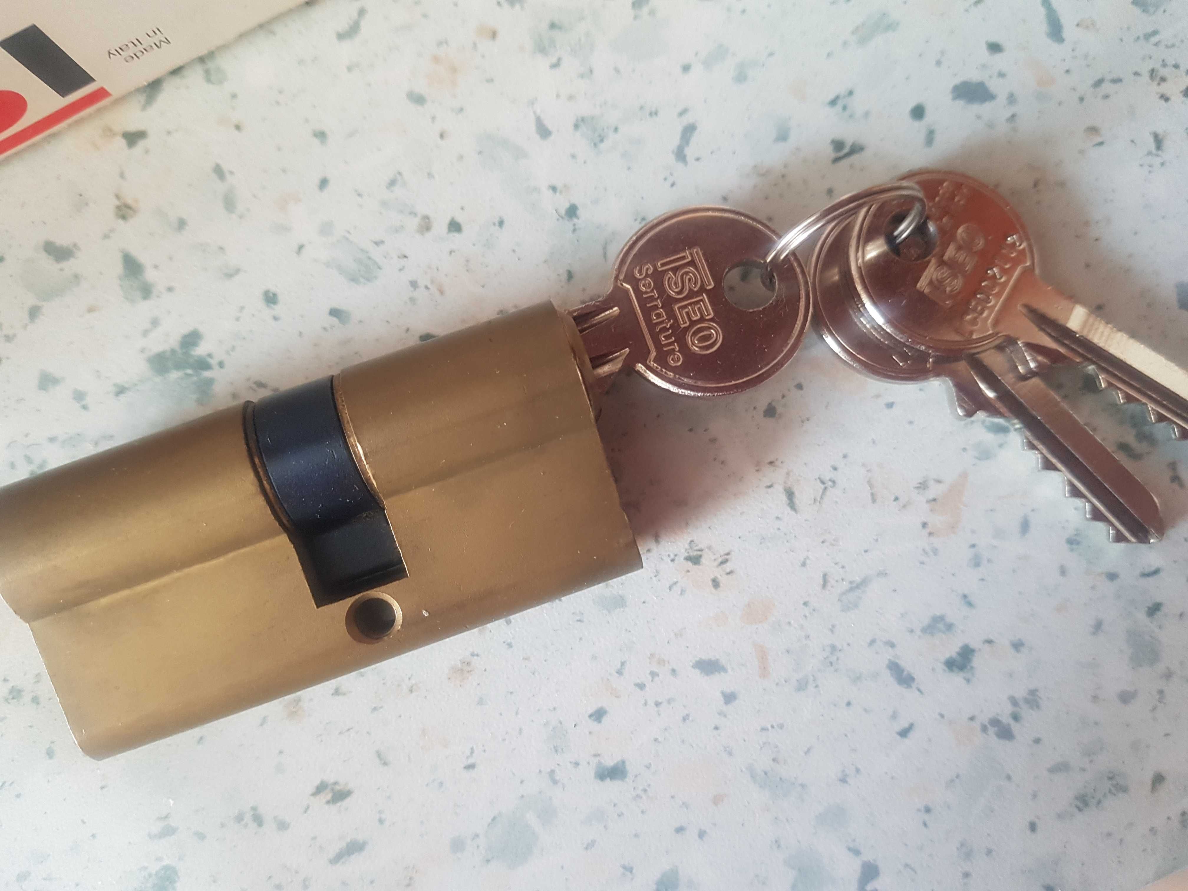 wkładka do drzwi włoska , 3 klucze, nowa