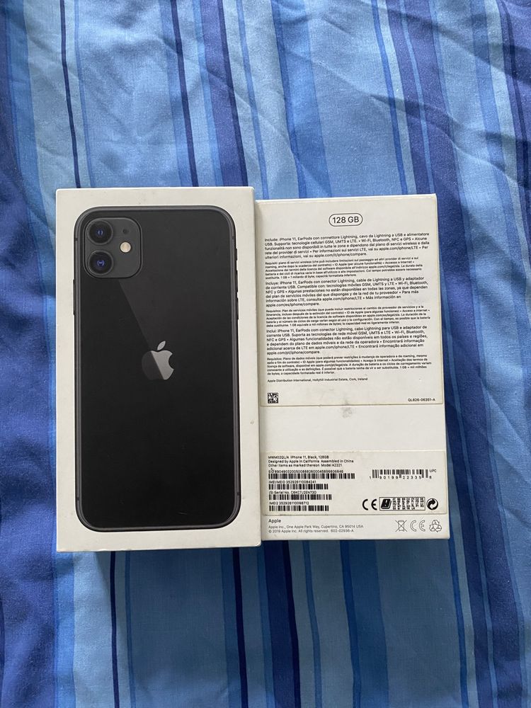 Caixa de iphone 11 black 128gb