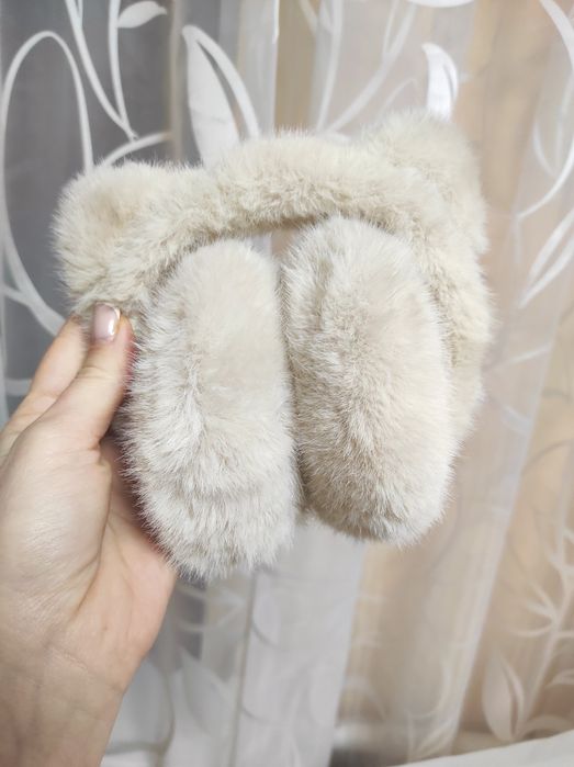 Продам зимние наушники