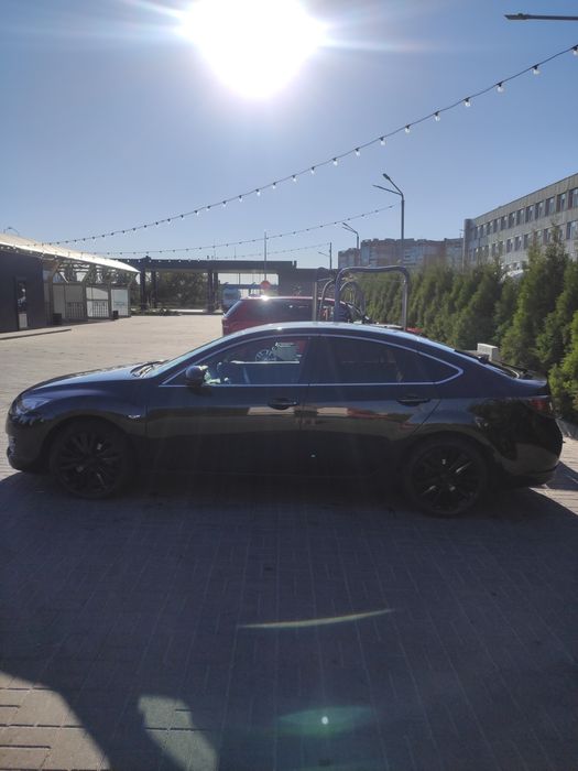 Mazda GH6 2009 года