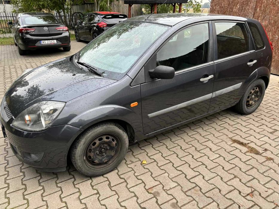 Sprzedam samochód osobowy