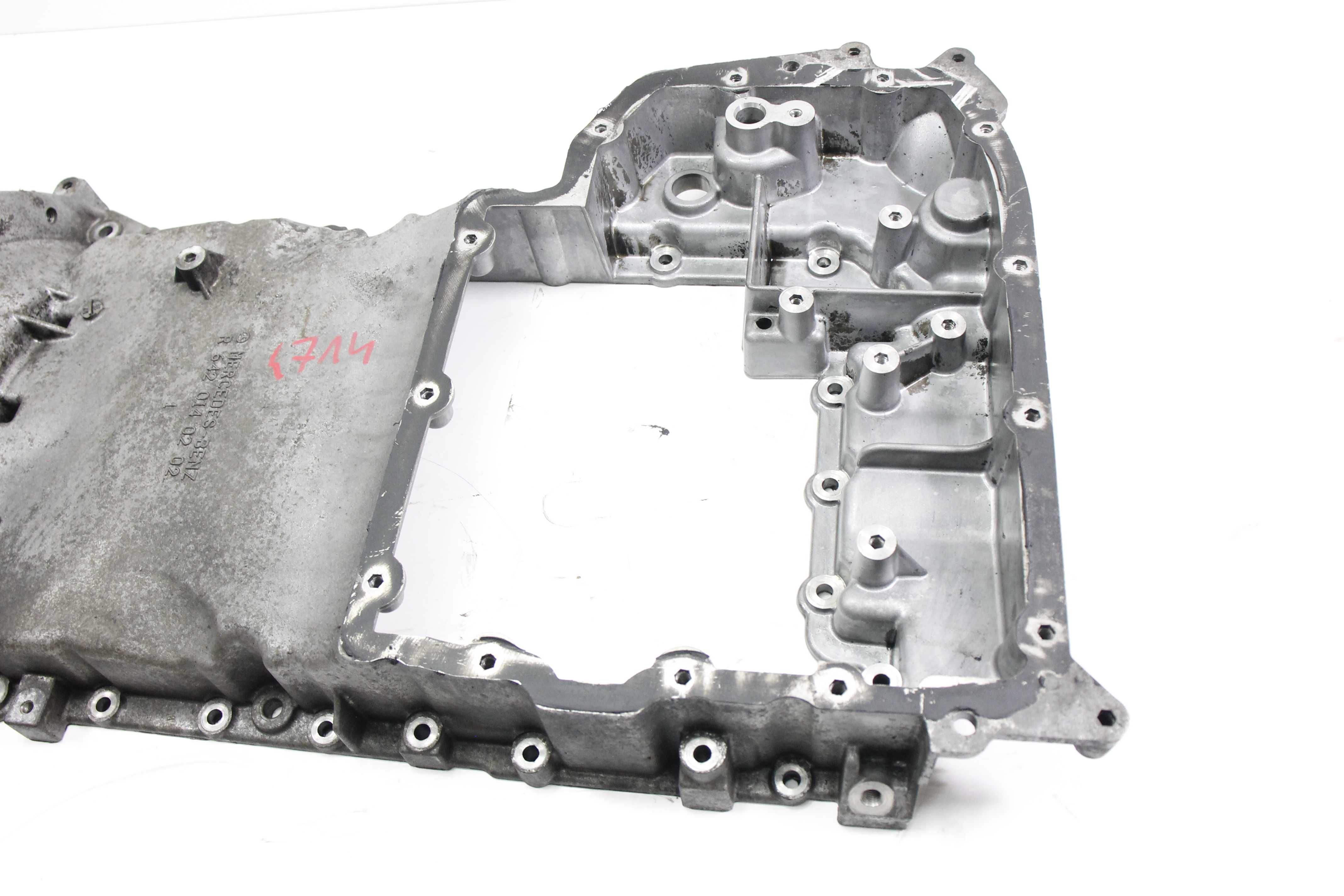 Miska oleju Mercedes w221 Ml w164 3.0 Cdi V6 chrysler 300c Jeep crd