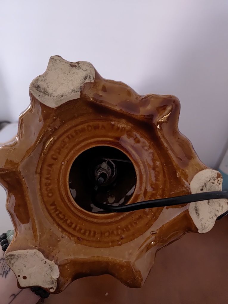 Stara lampa stołowa
