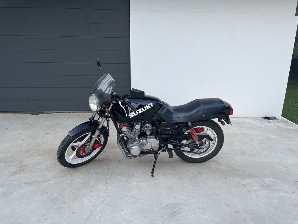 Suzuki GS 550 M Katana