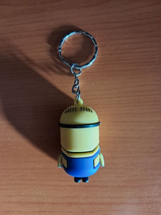 Дармовис "Посіпака"