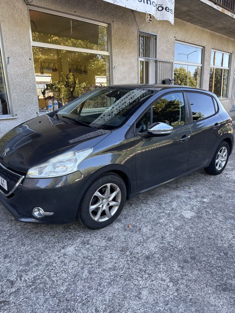 Peugeout 208 ,1.4 diesel
