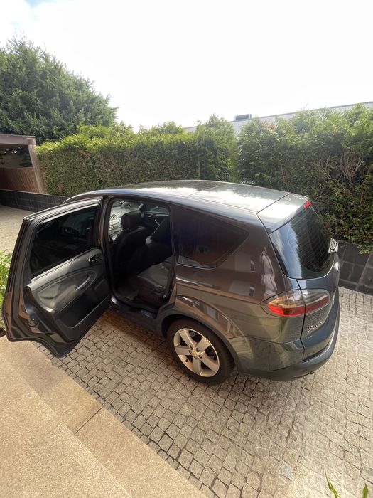 Carrinha Ford S-Max