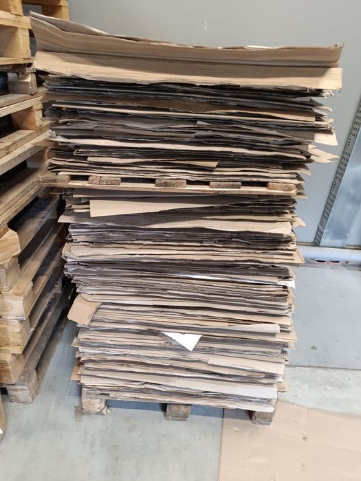 Картонні листи..