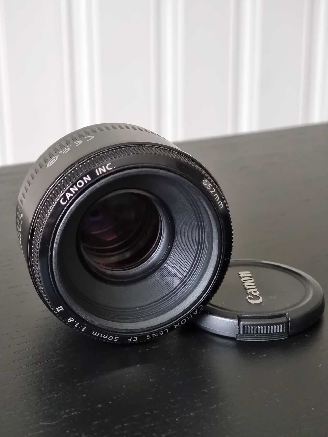 Zestaw fotograficzny: aparat CANON EOS 80D + obiektywy + akcesoria