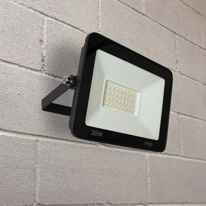 Conjunto de 5 projectores LED para exterior 50W