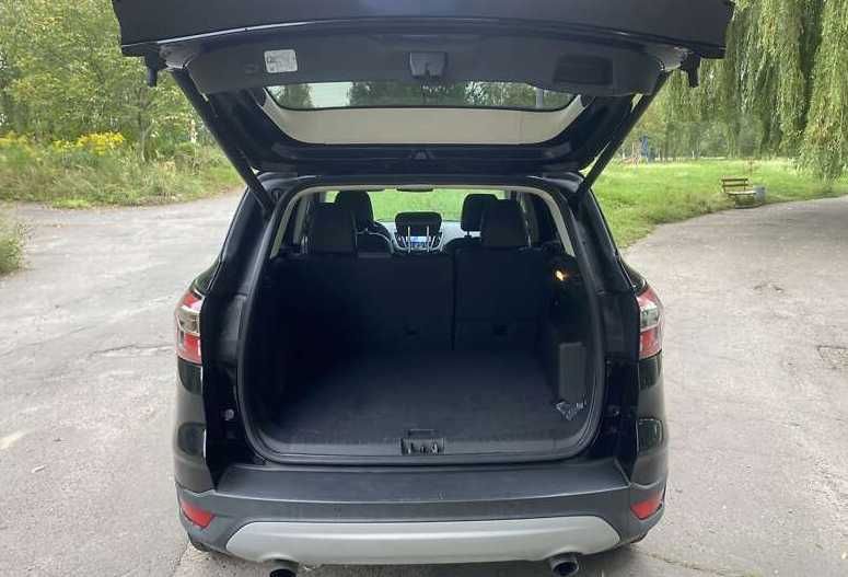 Продаю Ford Escape 2017