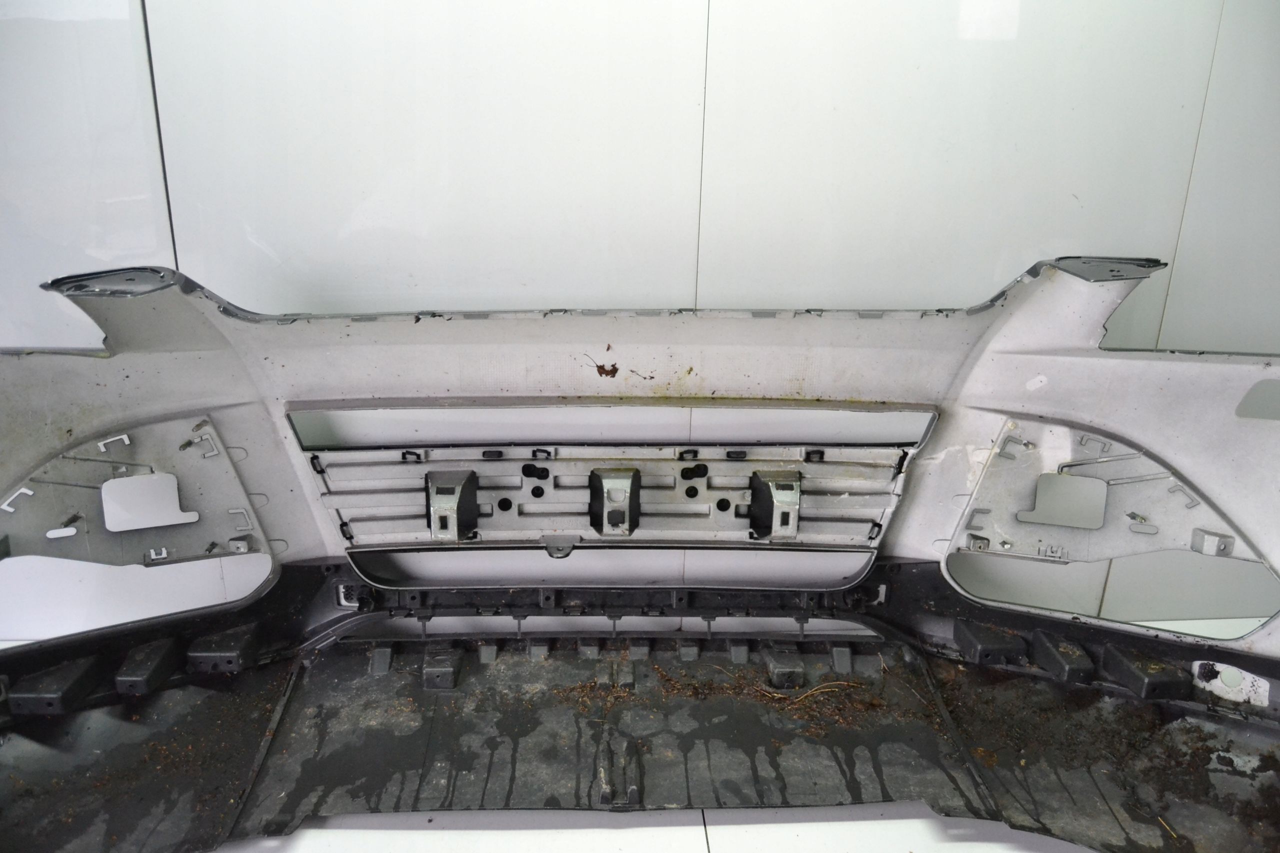 Ford Kuga MK2 12 16 Zderzak przód 4XPDC/SPRYSKI