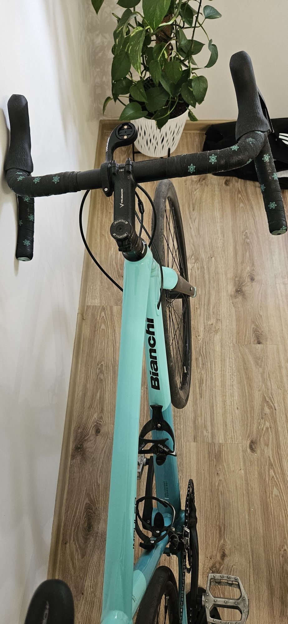 Bianchi Impulso Gravel GRX600. Włoski rower gravelowy.