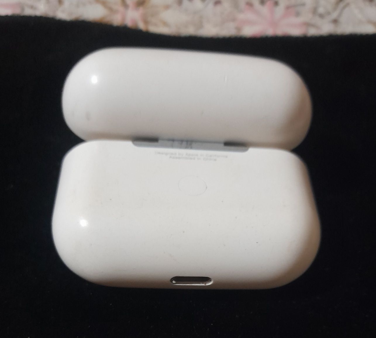Навушники Apple AirPods