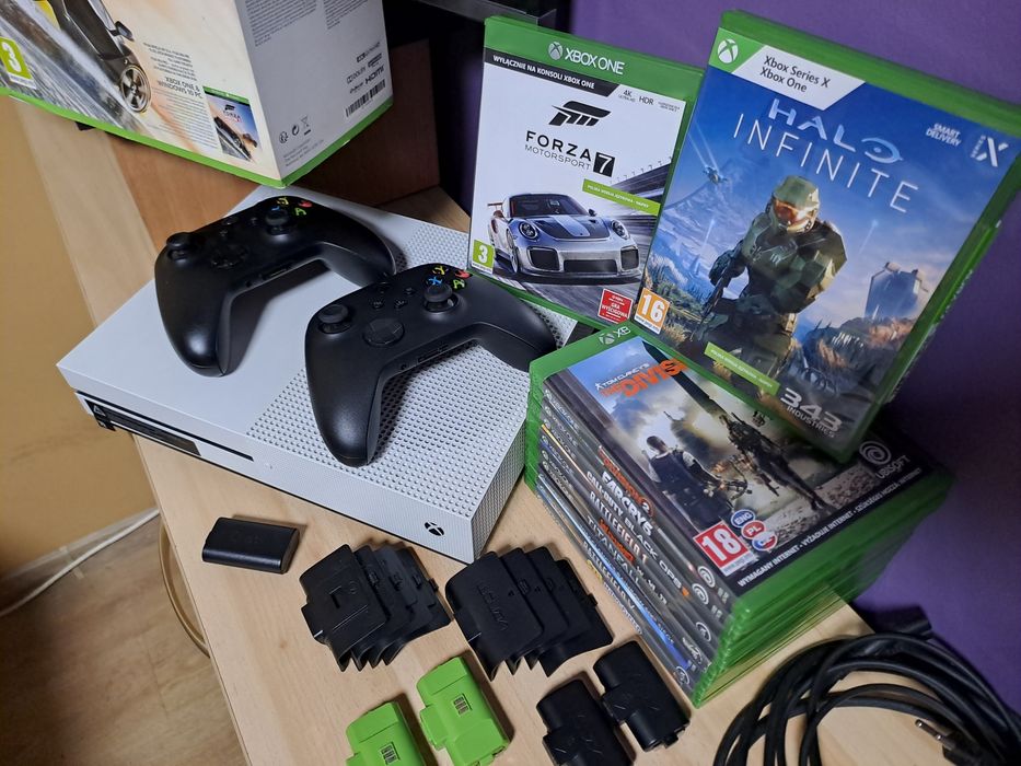 Konsola Xbox one S 500GB, 12 gier 2 pady