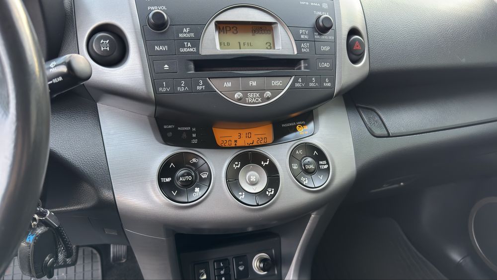 Toyota Rav4 2008рік Пробіг 90 тис.км