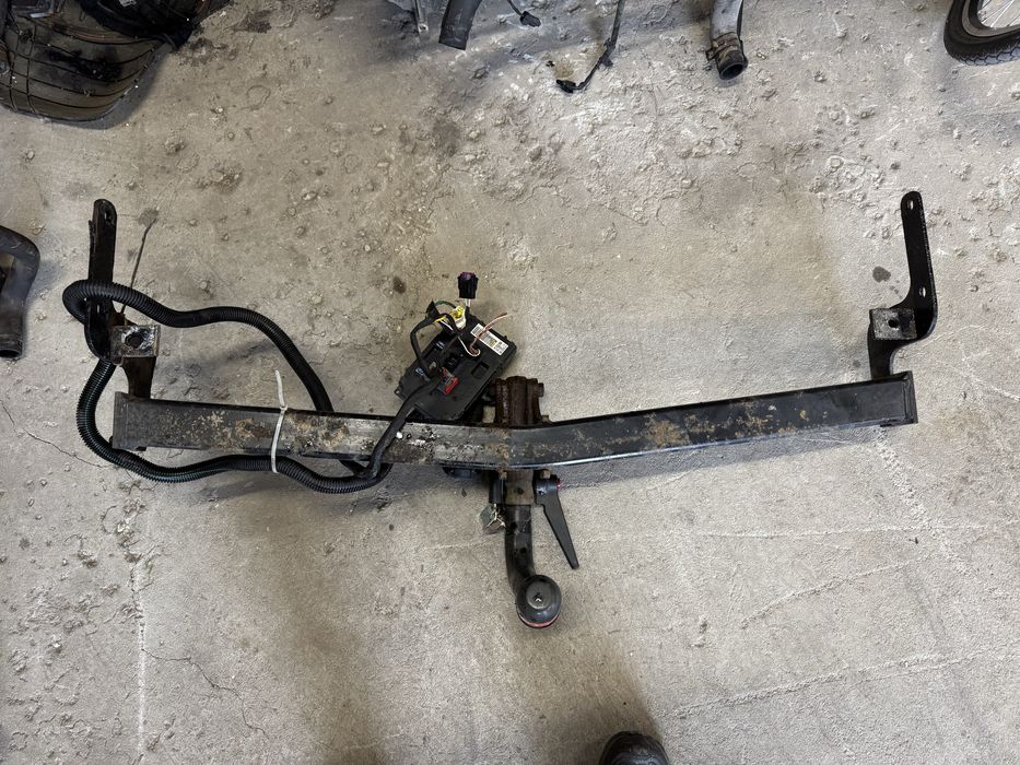 Hak Citroen C3 Picasso I odpinany