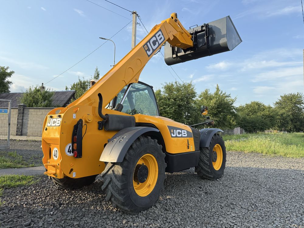 JCB 531-70 AGRI Super 2011р TR2