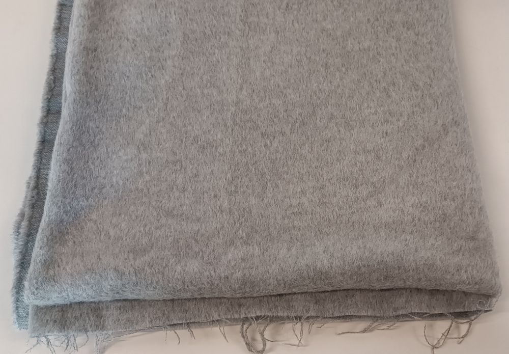 Tkanina płaszczowa kupon 3,20m