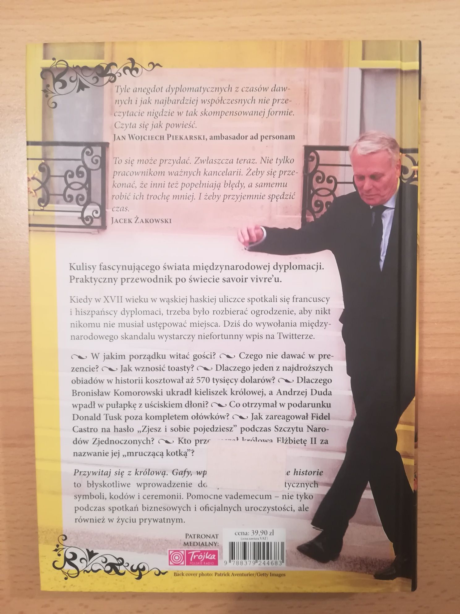 Przywitaj się z królową - Łukasz Walewski