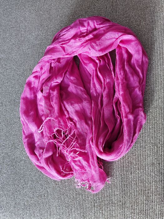 Lenço / Écharpe Rosa