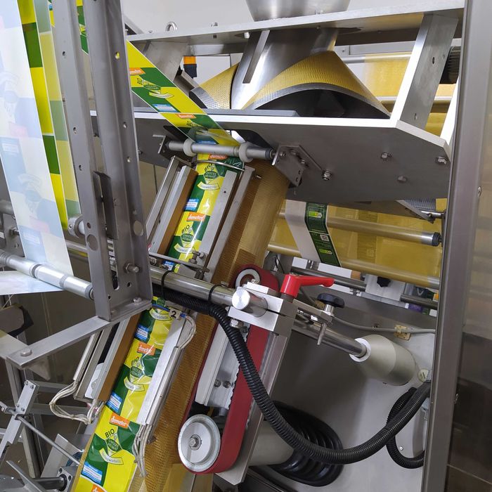Pionowa Maszyna Pakująca do Warzyw Owoców JASA 350 Automat Pakowaczka