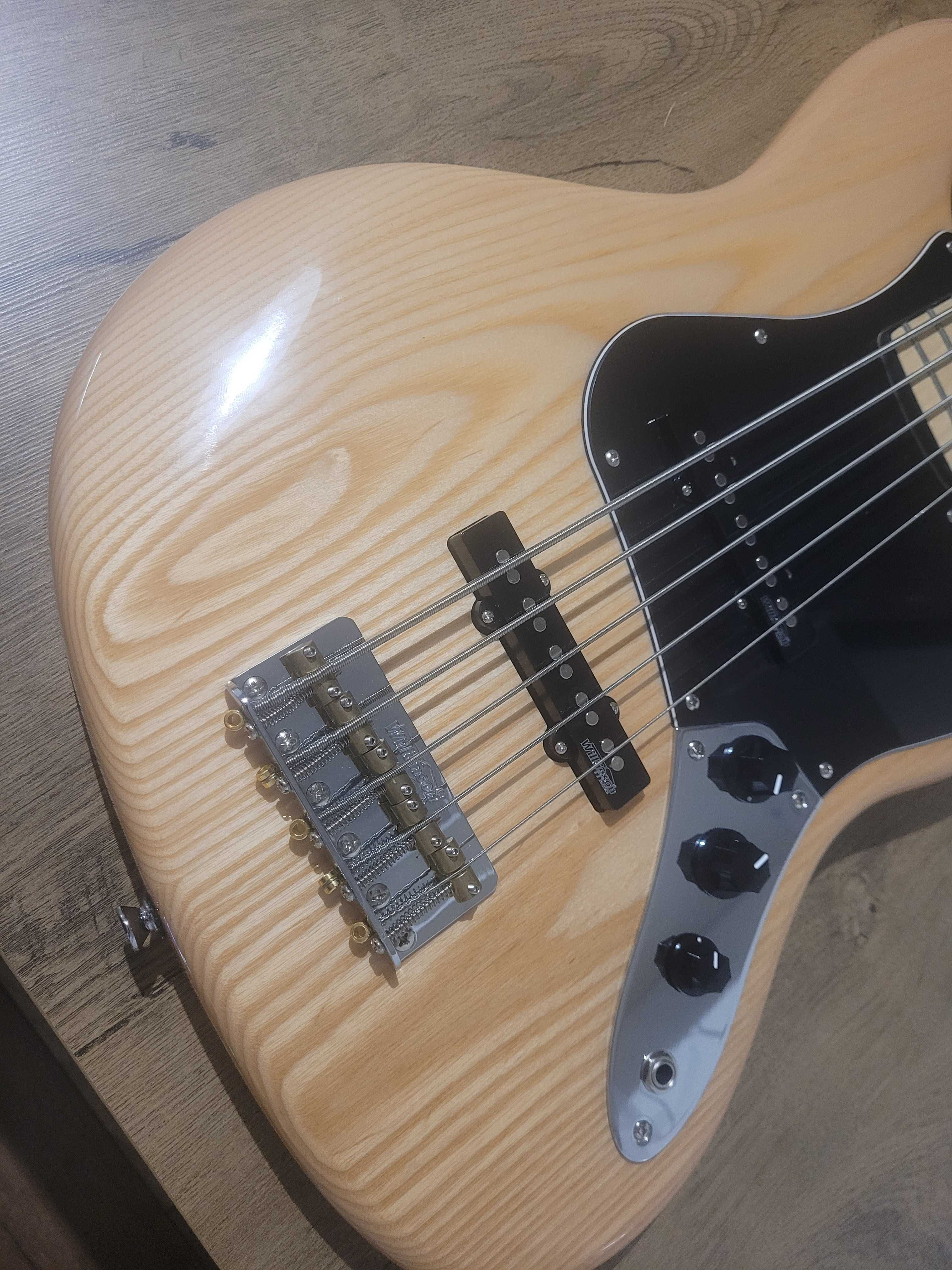Gitara basowa Vintage VJ75