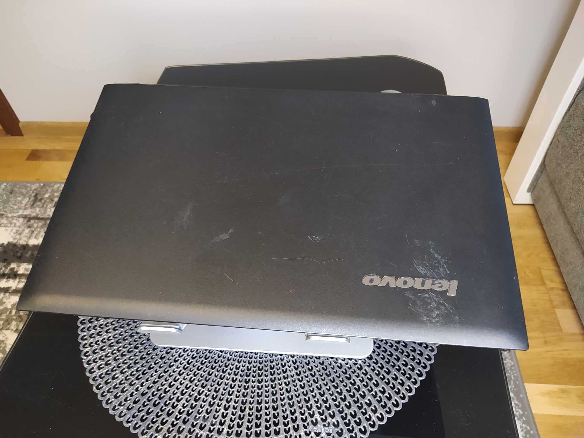 Laptop Lenovo (do wymiany gniazdo zasilania)