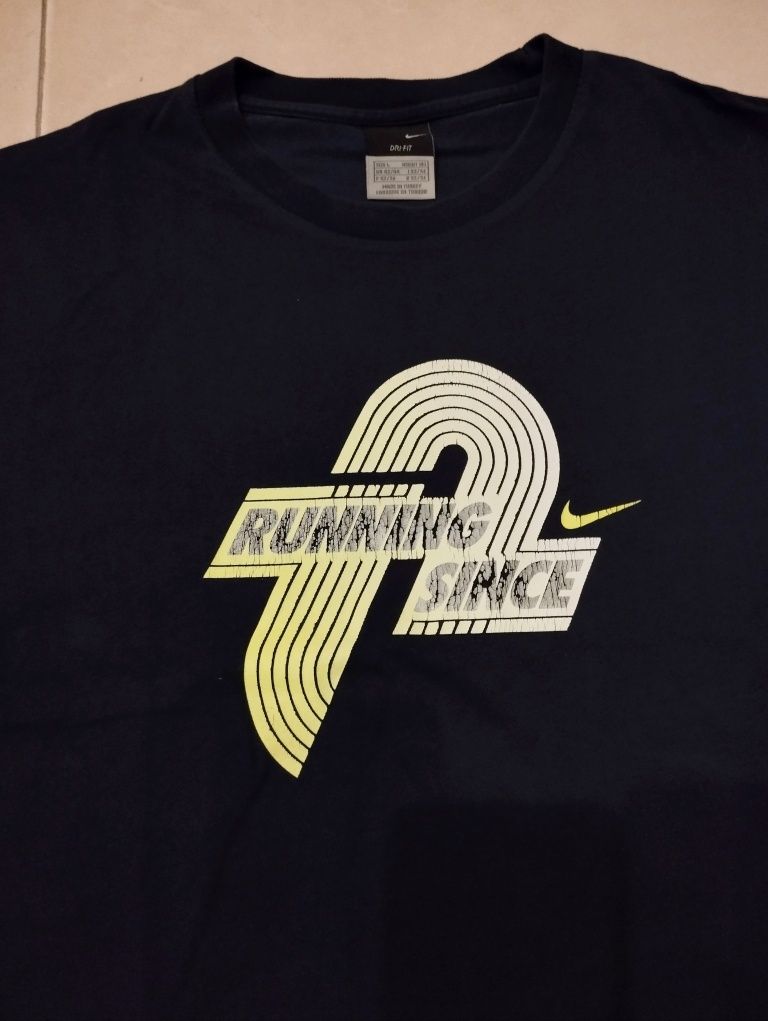 T-shirt azul marinho Nike