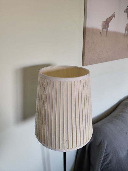 Candeeiro/Abajur plissado IKea