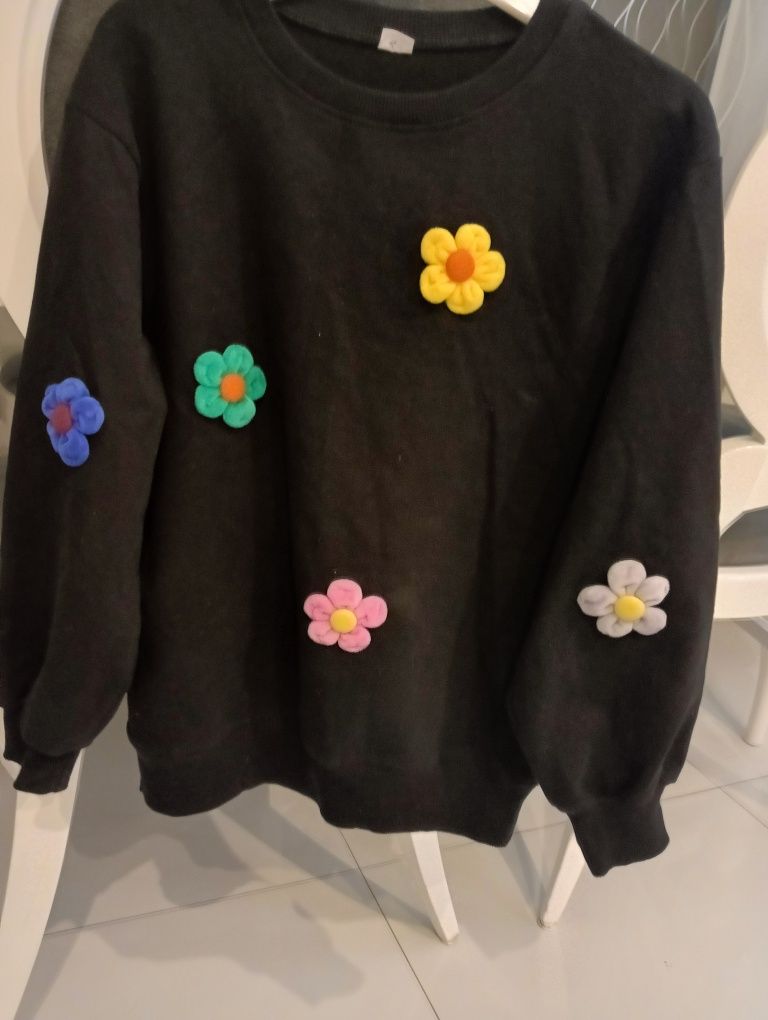 Orginalna bluza w kwiaty