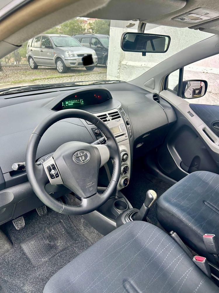 Toyota Yaris 1.0Vvti