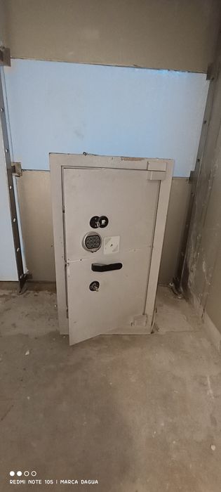 Cofre noturno de banco