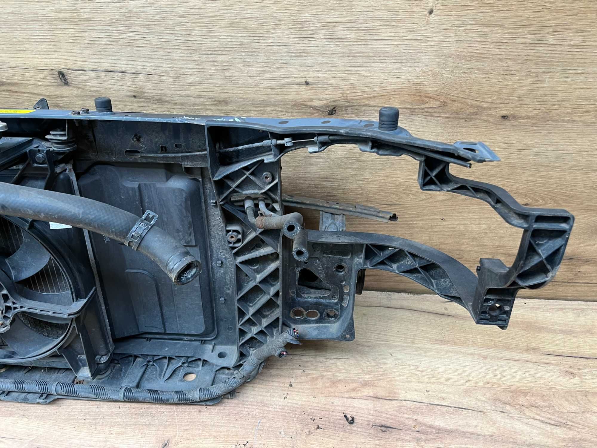 Pas przedni Hyundai Getz