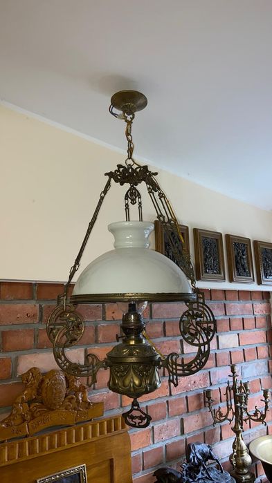 Lampa naftowa przerobiona na prąd mosiężna Aladyn vintage wisząca