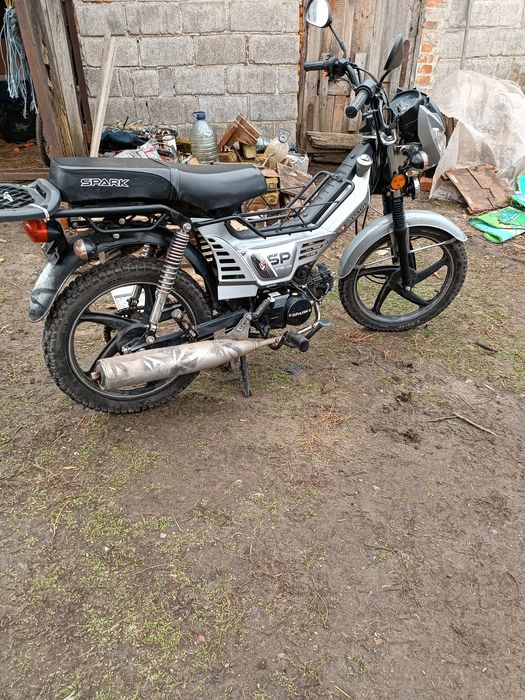 Продам мопед spark 110