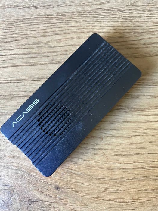Obudowa Acasis Model TBU405PRO M1 z radiatorem 40gb/s dla dysku nvme