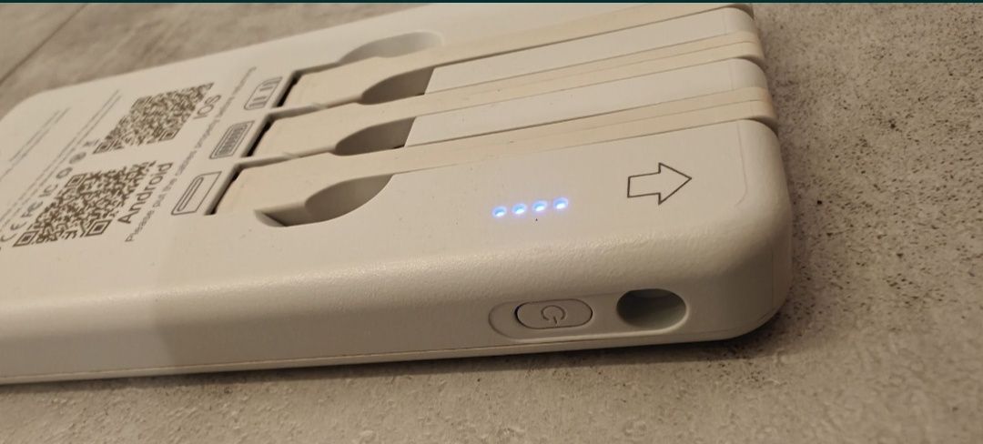 Powerbank trzy wejścia