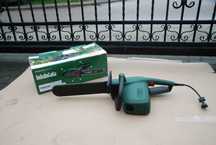 Pilarka łańcuchowa 1800W Bosch