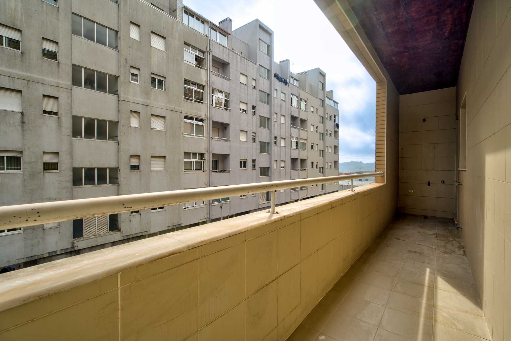 Apartamento t3 2lugares garagem elevador,  Freamunde Paços de Ferreira